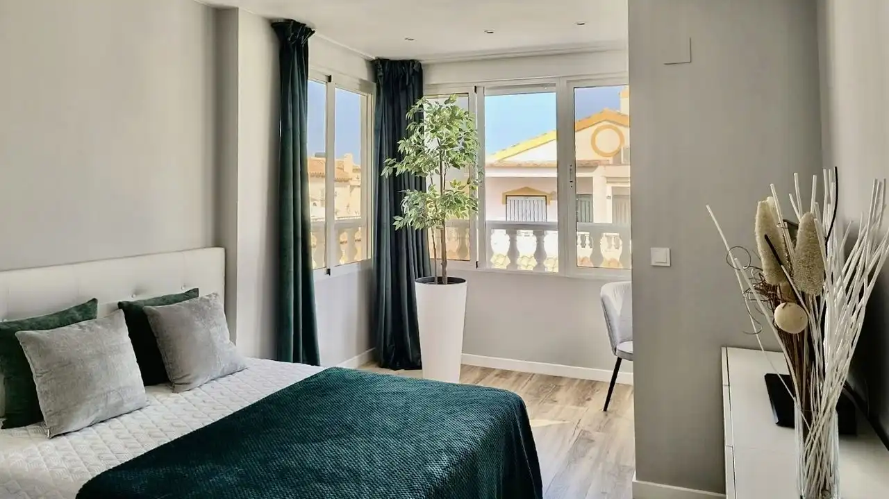 Adosado con piscina en venta en Calle Estaca, imagen 13