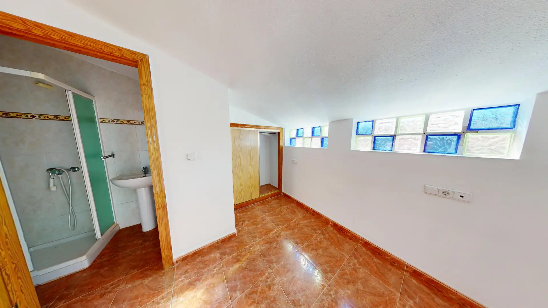Casa adosada en venda en Orihuela amb Jardí privat, Terrassa i Balcó