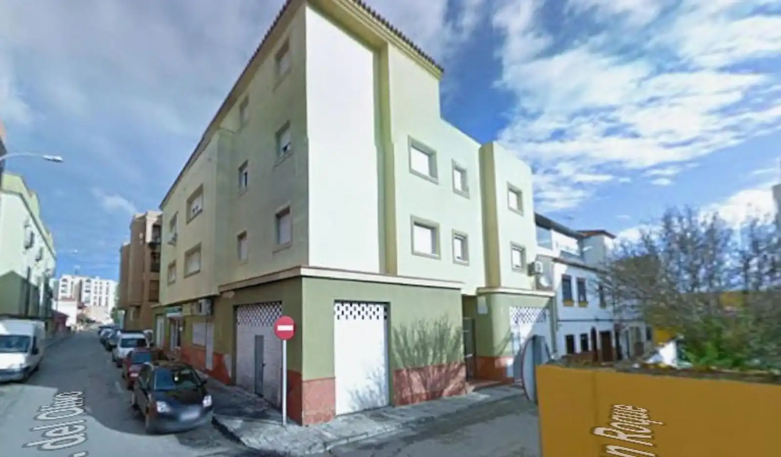 Vista exterior de Piso en venta en Población de Arroyo