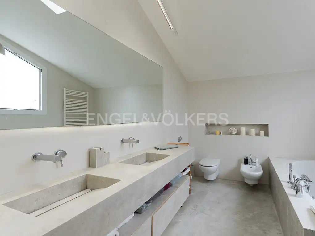 Bathroom of Houses for rent in Bétera  with Air Conditioner, Heating and Private garden
