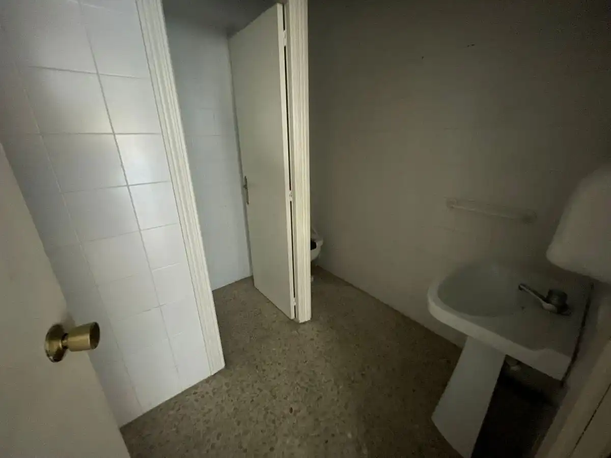 Baño de Local de alquiler en Jarandilla de la Vera
