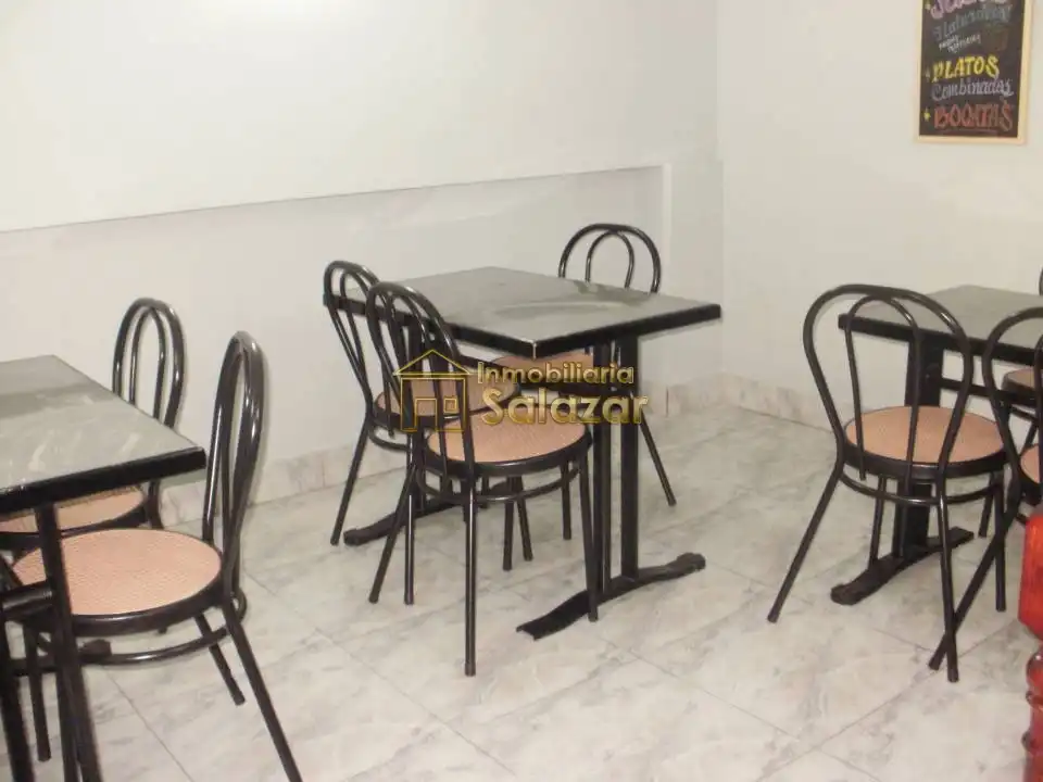 Local en venta en Artatzu - Larraskitu
