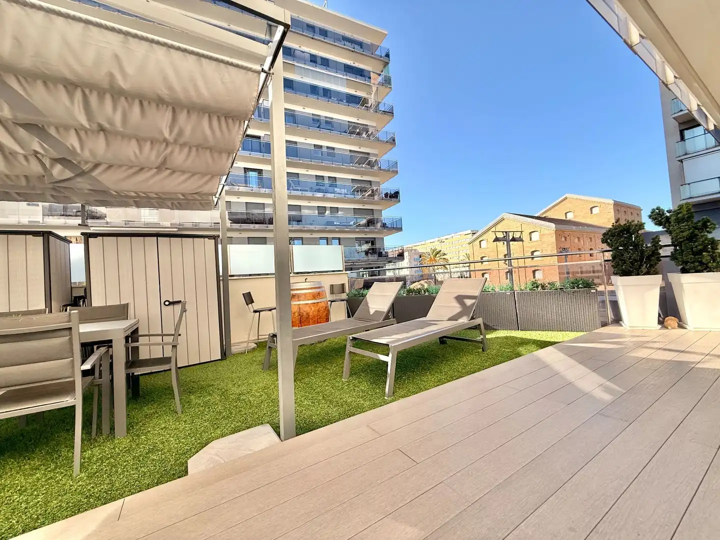 Terraza de Piso en venta en Badalona con Calefacción, Terraza y Piscina comunitaria