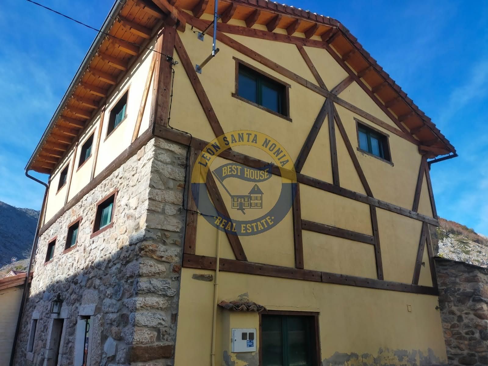 Country house for sale in Boca de Huérgano