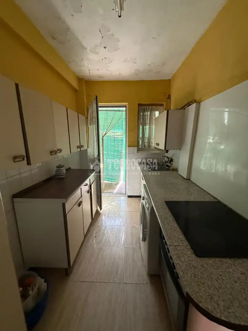 Kitchen of Flat for sale in Talavera de la Reina