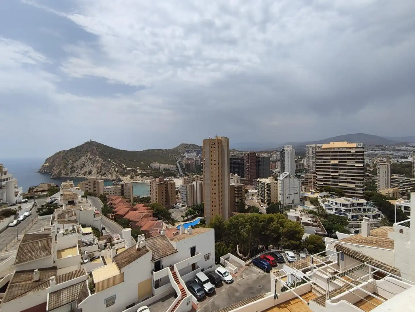 Vista exterior de Apartamento en venta en Benidorm con Aire acondicionado, Terraza y Balcón