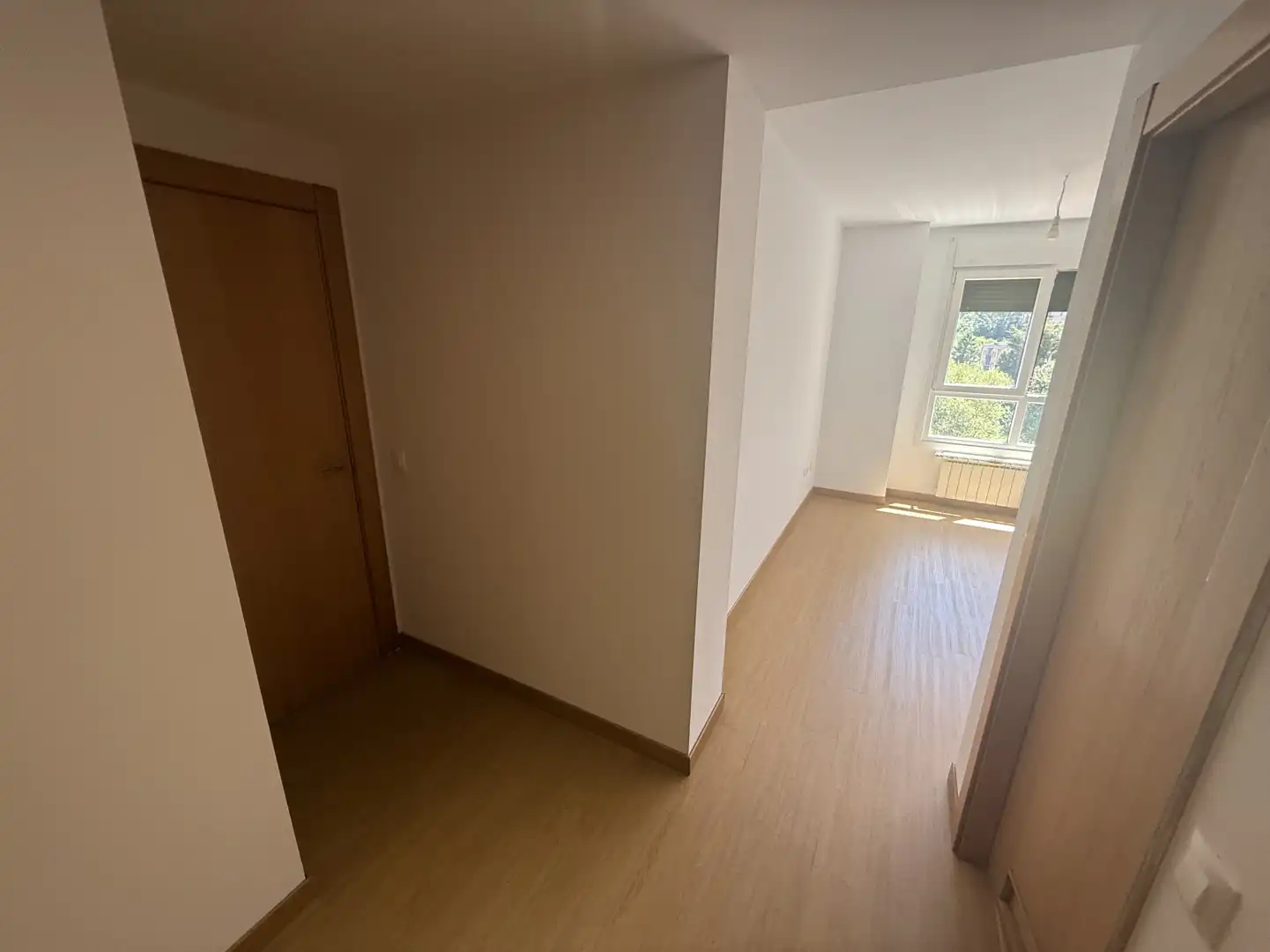 Dormitori de Pis en venda en Avilés amb Calefacció, Jardí privat i Parquet