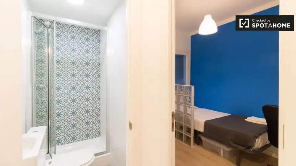 Habitación de Piso de alquiler en Barcelona con Aire acondicionado, Calefacción y Amueblado