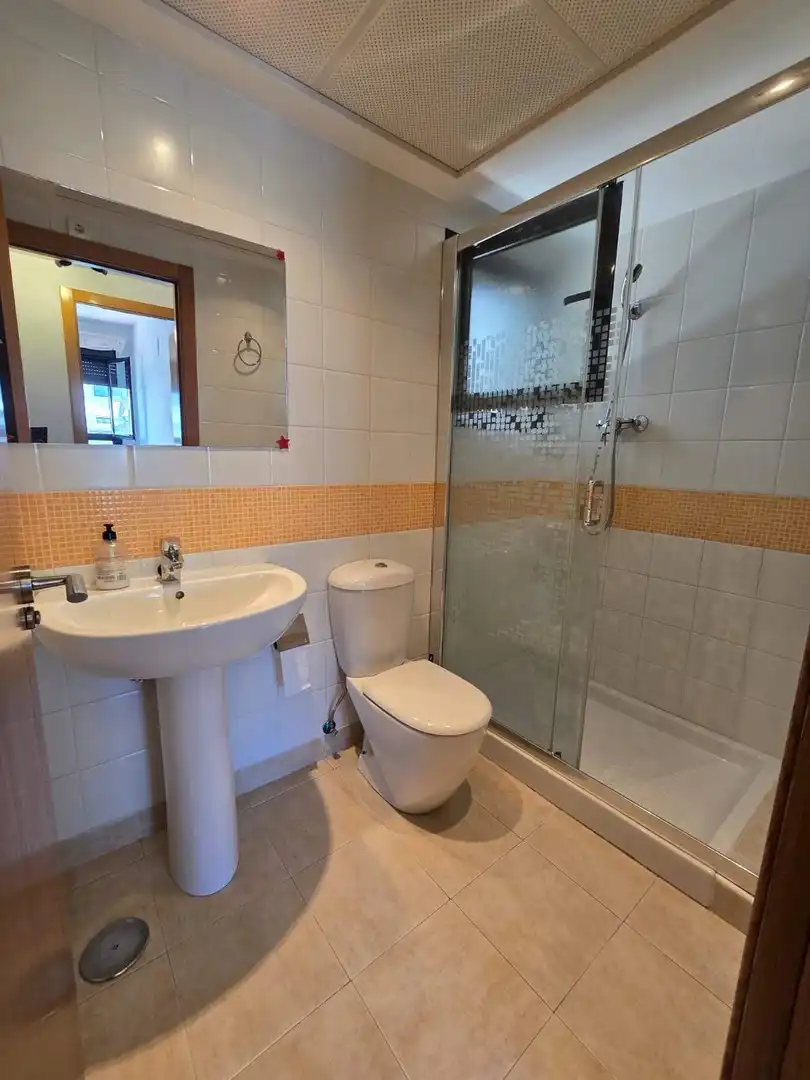 Bathroom of Flat for sale in Santa Pola  with Air Conditioner, Private garden and Terrace