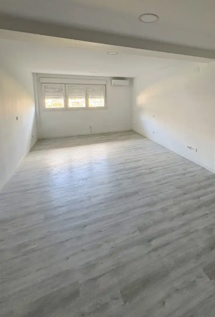 Study for rent in Calle Isla de la Toja, 14, Parque de la Coruña - Las Suertes