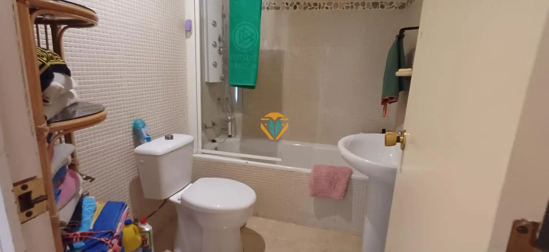 Bathroom of Flat for sale in Villajoyosa / La Vila Joiosa  with Terrace, Furnished and Community pool