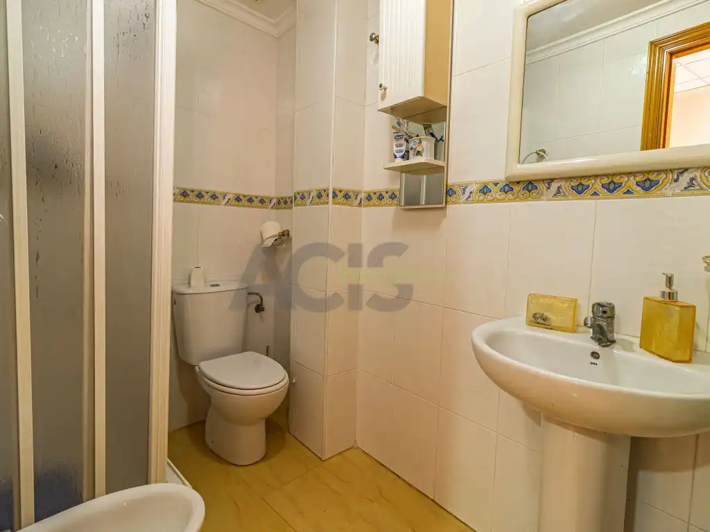 Baño de Casa o chalet en venta en Benimodo con Jardín privado, Terraza y Balcón
