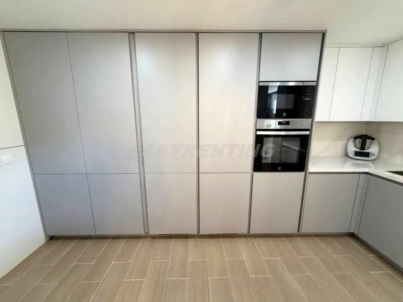 Kitchen of Detached homes for sale in La Línea de la Concepción  with Terrace and Furnished