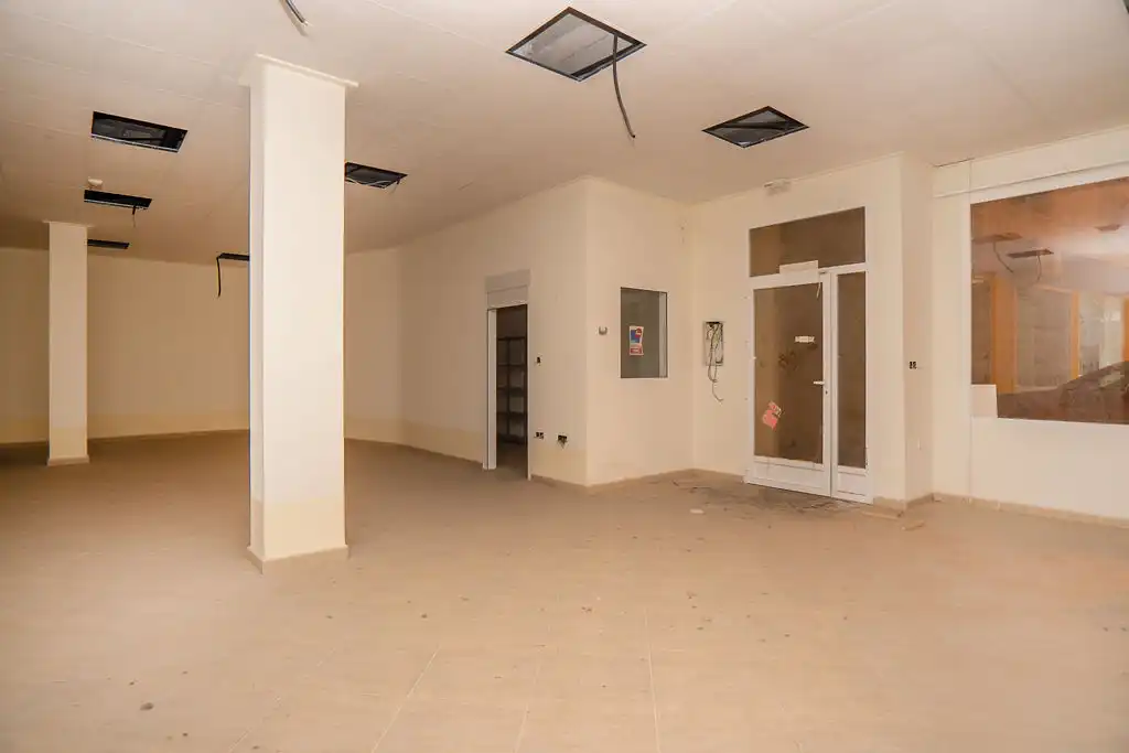 Local en venta en Murcia