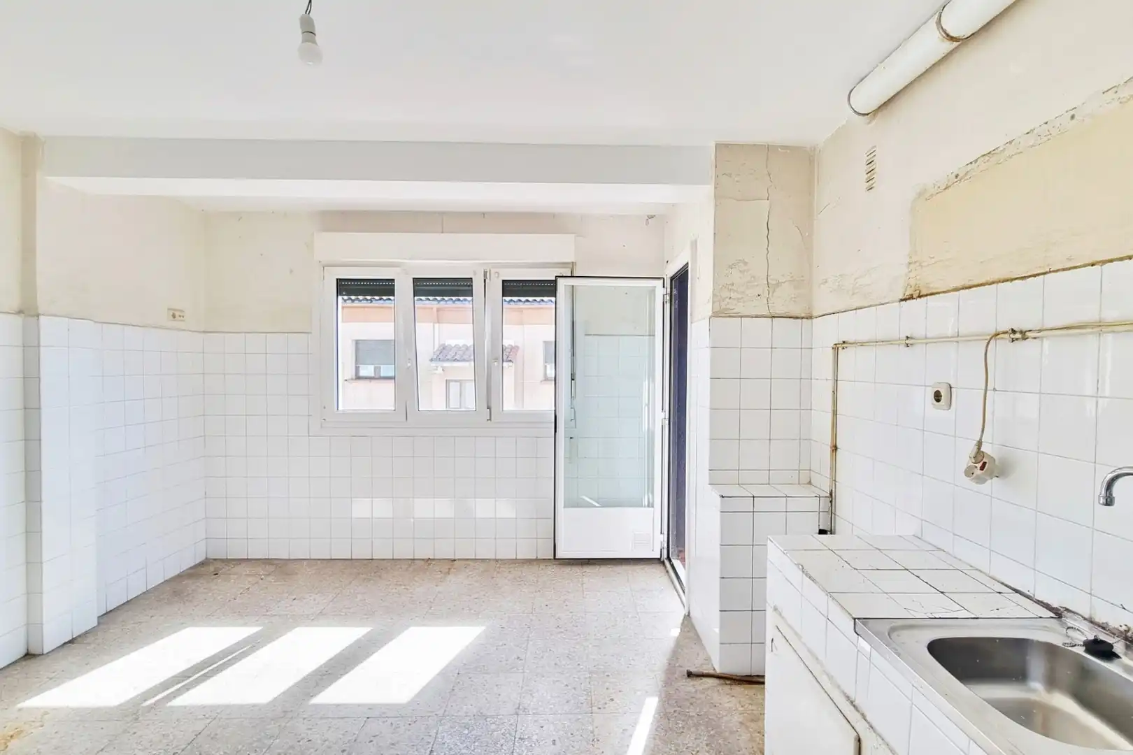 Cocina de Piso en venta en Errenteria con Balcón