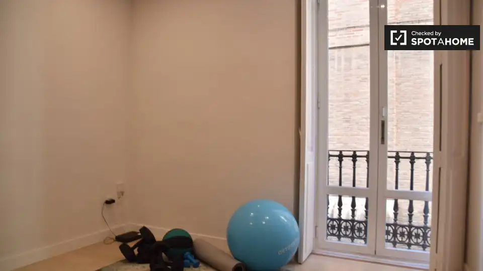 Piso con terraza en alquiler en Ciutat Vella, imagen 17