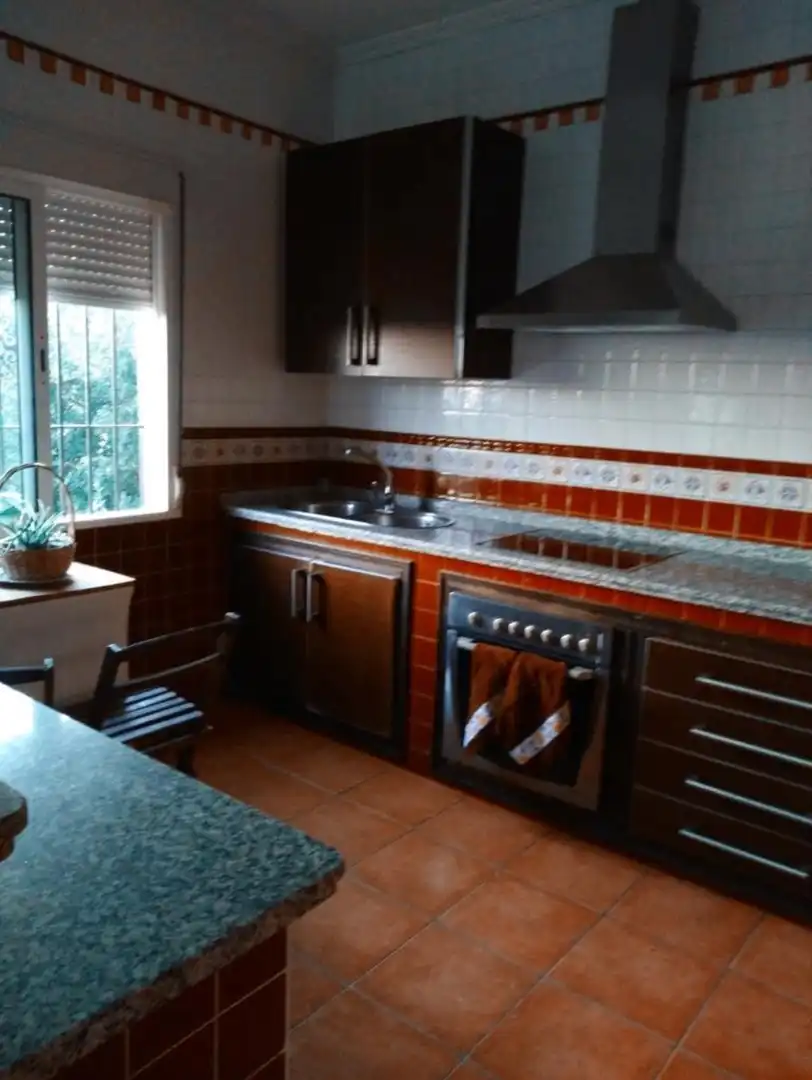 Cocina de Casa o chalet de alquiler en Almodóvar del Río con Aire acondicionado, Piscina y Amueblado