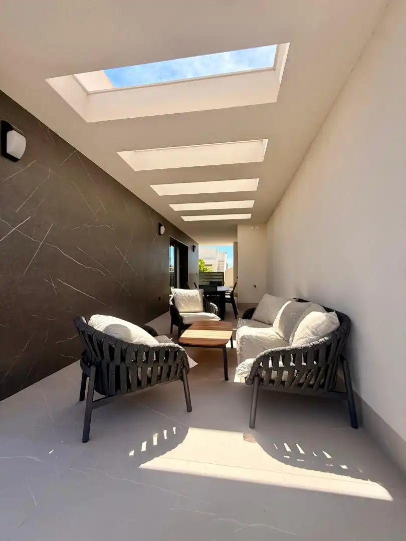 Casa o xalet en venda a Calle Torrevieja, San Agustín