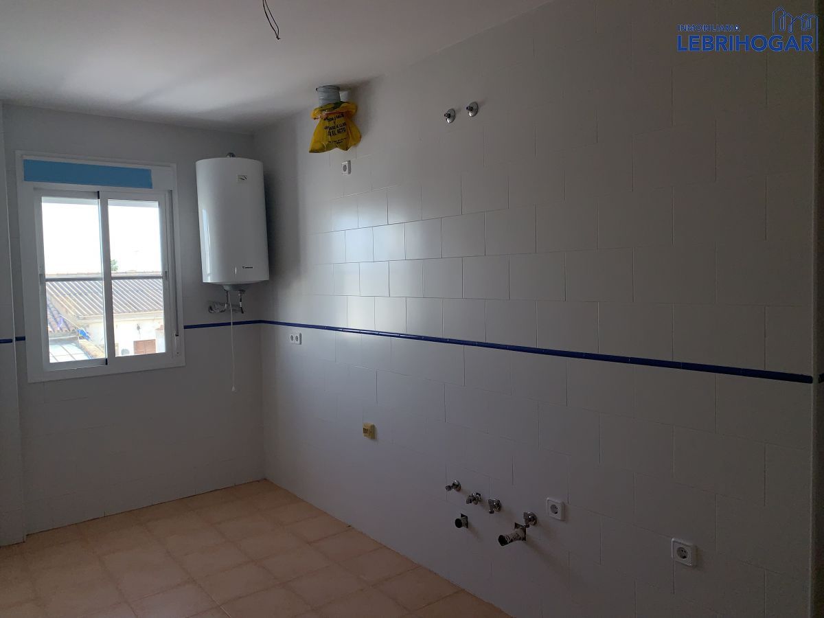 Bany de Apartament en venda en Lebrija amb Calefacció