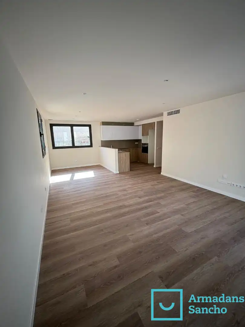 Sala d'estar de Planta baixa de lloguer en Tiana amb Aire condicionat, Calefacció i Parquet