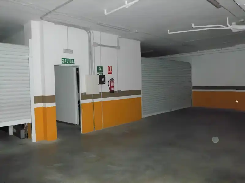 Parcheggio in vendita a TRIBUNAL DE LES AIGES, 27, imagen 3