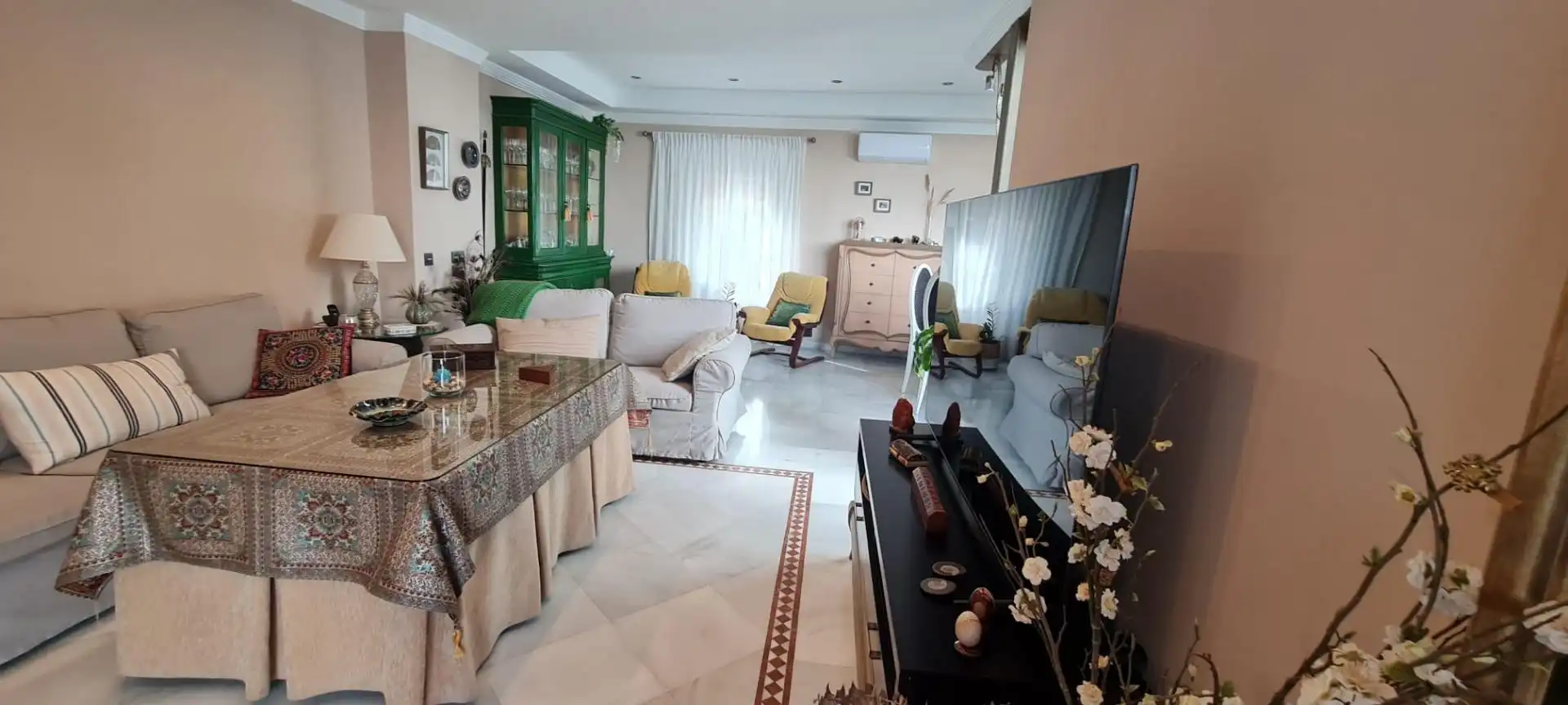 Sala d'estar de Casa o xalet en venda en San Fernando amb Aire condicionat, Calefacció i Jardí privat