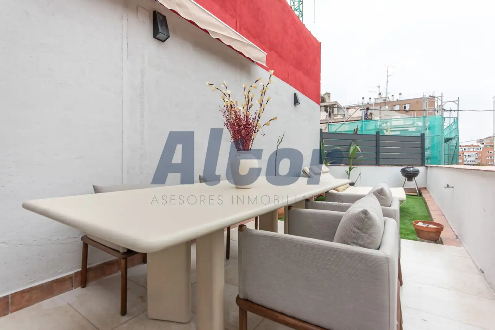 Attic for sale in GENERAL PERÓN, Cuatro Caminos - Azca