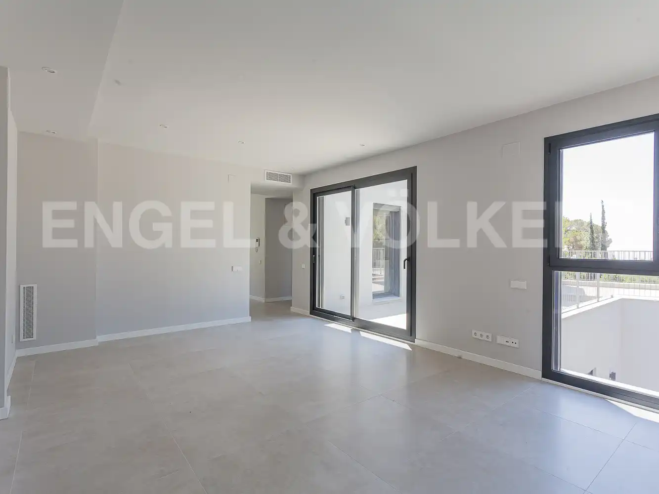 Sala de estar de Casa o chalet en venta en Barcelona con Aire acondicionado, Calefacción y Piscina