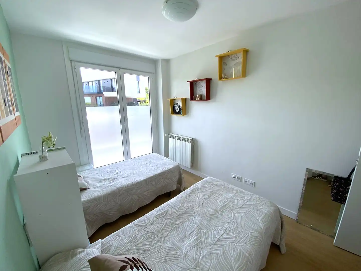 Bedroom of Flat for sale in Castro-Urdiales  with Heating, Private garden and Parquet flooring