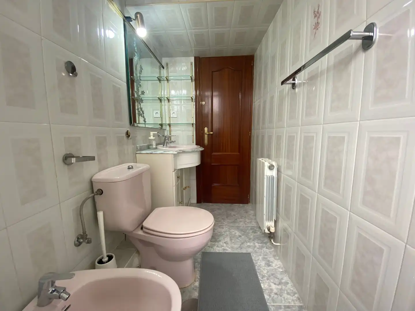 Zimmer in Calle de Rocafort, 137, San Cristóbal