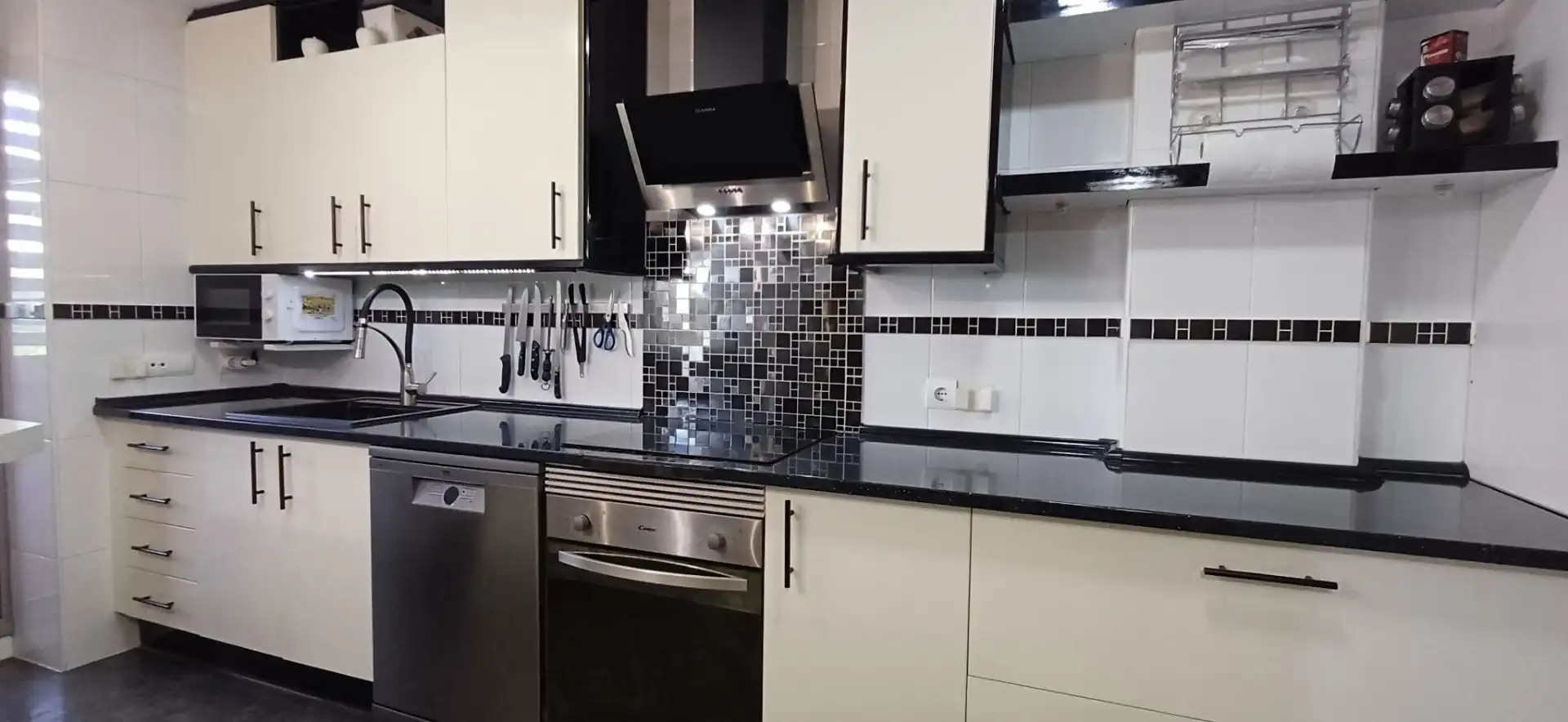 Flat with pool for sale in El Quiñón, imagen 12