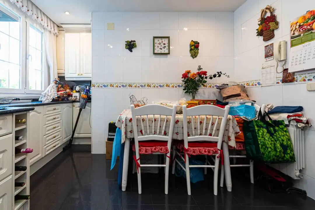 Kitchen of Flat for sale in Madrid  with Air Conditioner, Heating and Storage room