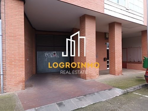 Vista exterior de Piso en venta en  Logroño con Calefacción, Terraza y Trastero