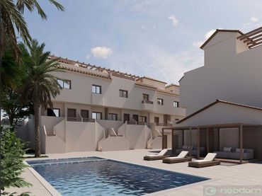 Adossat amb piscina en venda a Portmán
