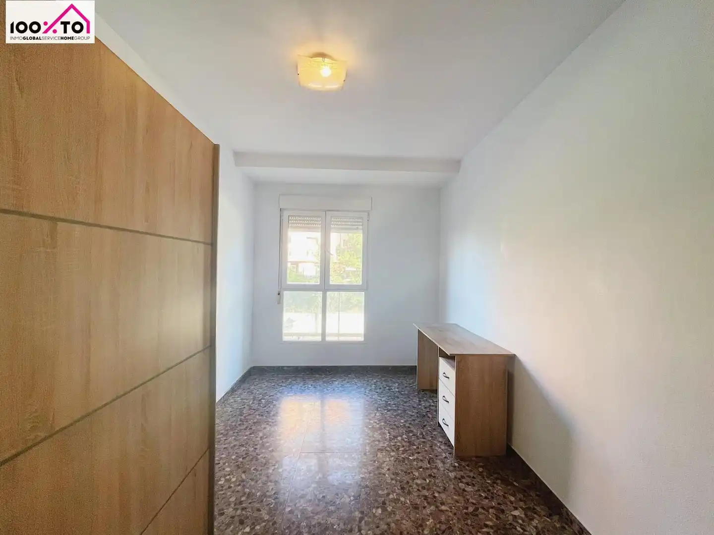 Habitación de Piso en venta en Paterna con Trastero y Balcón