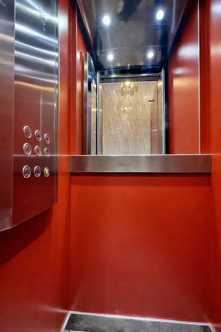 Piso en venta en Oviedo  con Calefacción y Parquet