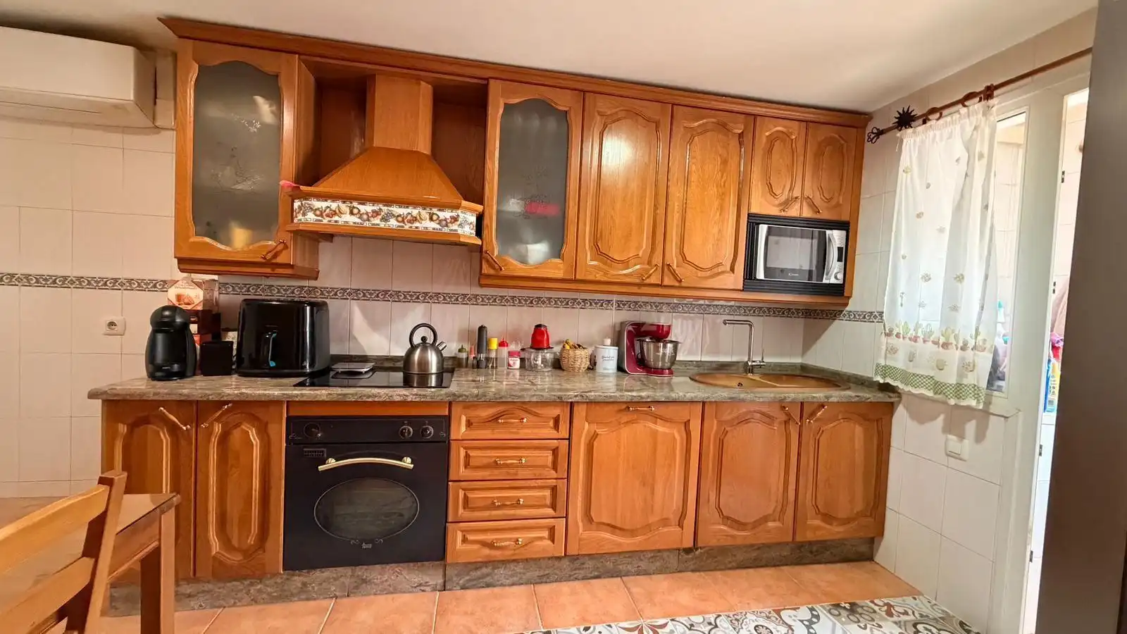 Kitchen of Detached homes for sale in Málaga  with Air Conditioner, Storage room and Swimming Pool