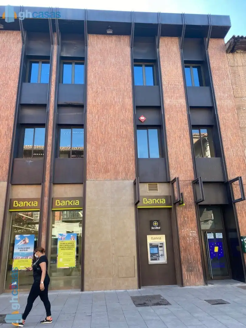 Gebäude zur Miete in Calle LIBREROS, Casco histórico