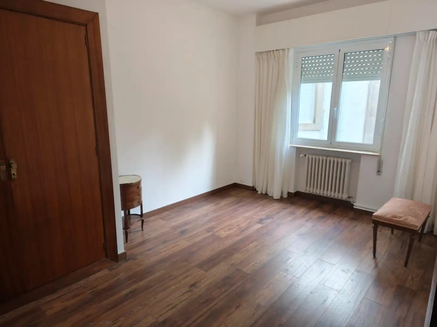 Wohnung zur Miete in Avenida da Coruña, Campus Sur - Santa Marta