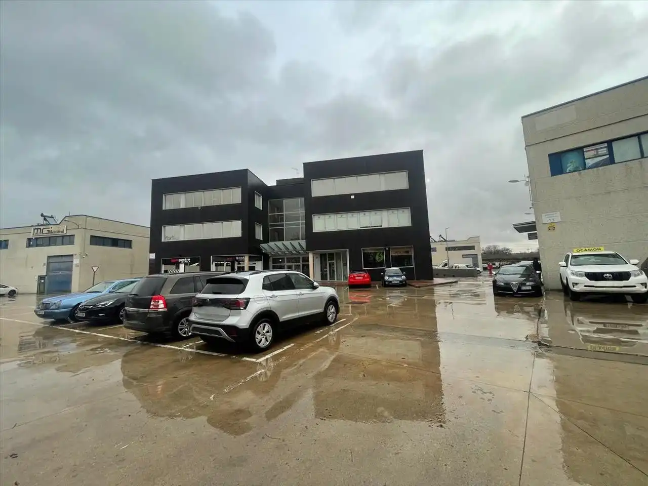 Individual for sale in Severo Ochoa