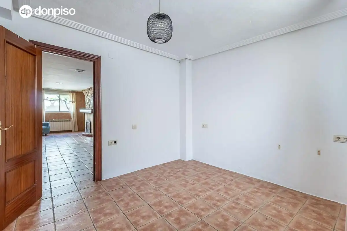 Terraced house for sale in Calle CHECOSLOVAQUIA, imagen 20
