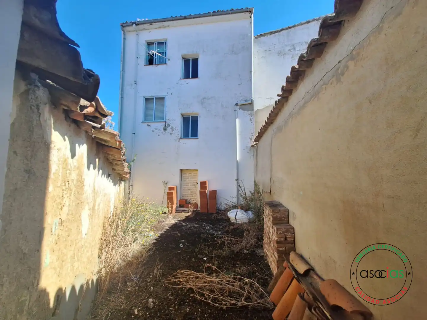 Casa adosada en venta en Sahagún