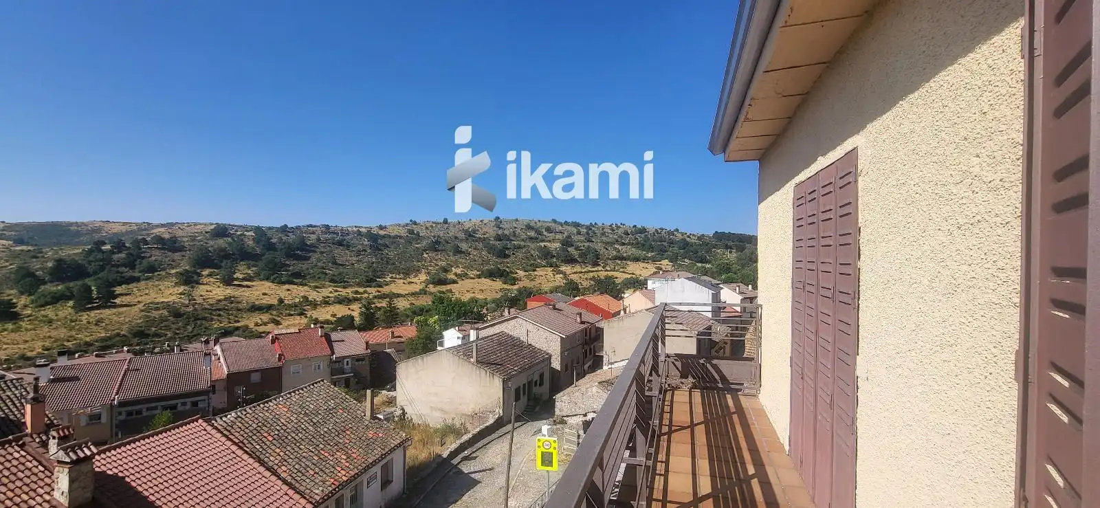 Buildings for sale in Peguerinos