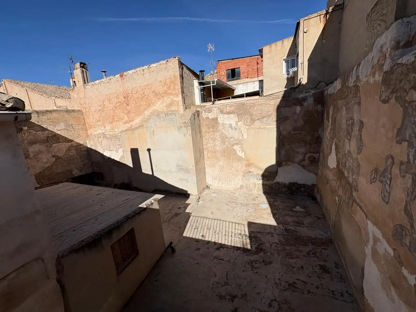 Vista exterior de Finca rústica en venda en Jumilla amb Terrassa, Traster i Balcó