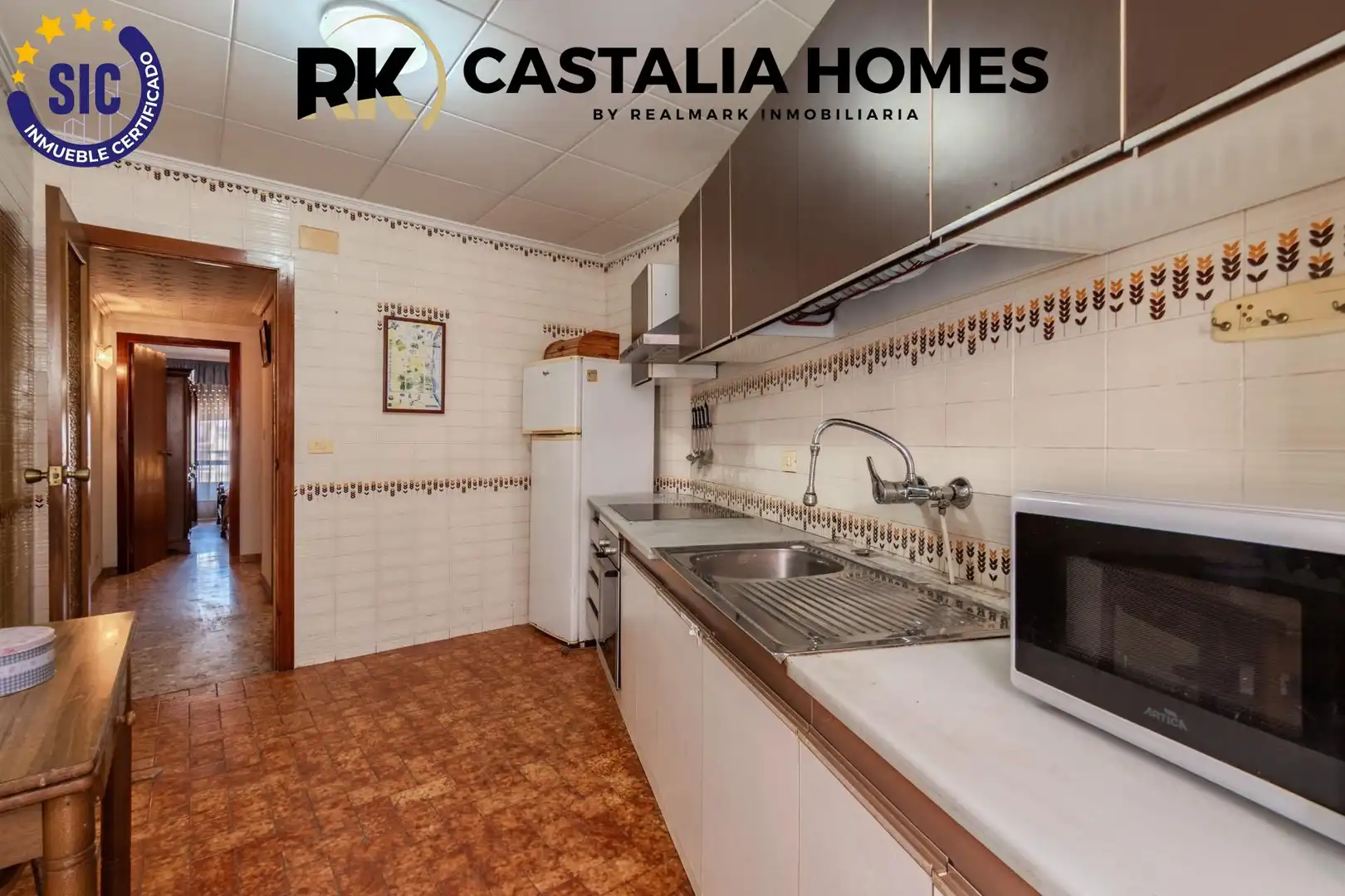 Cocina de Piso en venta en Castellón de la Plana / Castelló de la Plana con Amueblado y Balcón