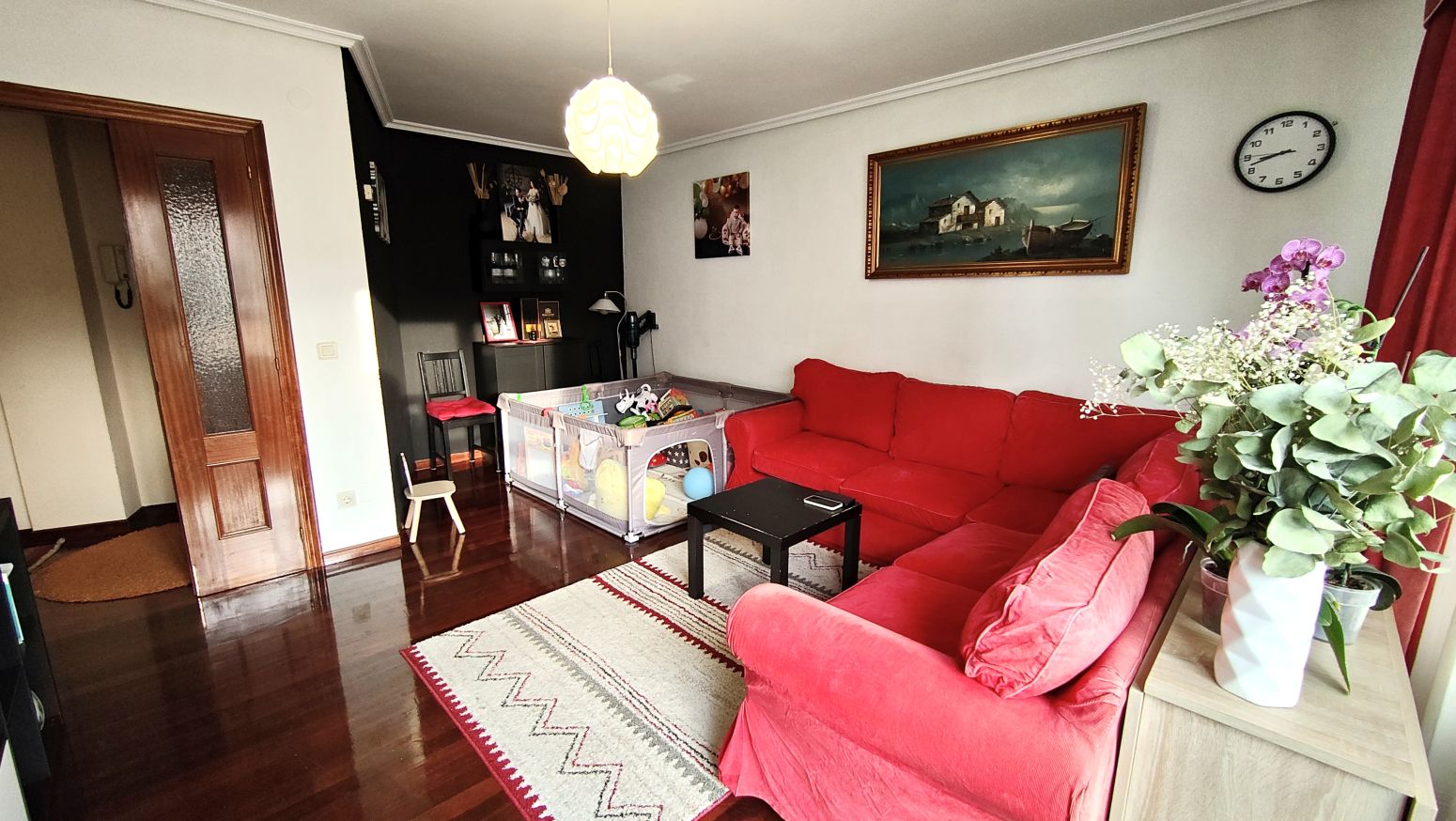 Living room of Flat for sale in Santander  with Heating, Parquet flooring and Balcony