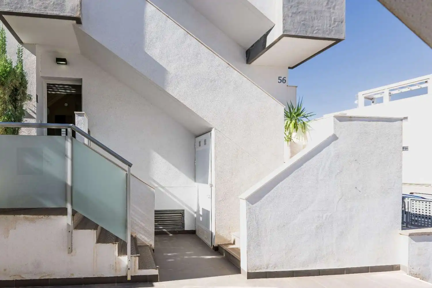 Vista exterior de Apartament en venda en Torrevieja amb Aire condicionat, Calefacció i Terrassa
