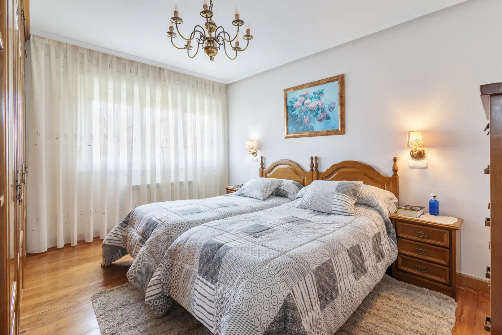 Bedroom of Houses for sale in Oviedo   with Heating, Private garden and Parquet flooring