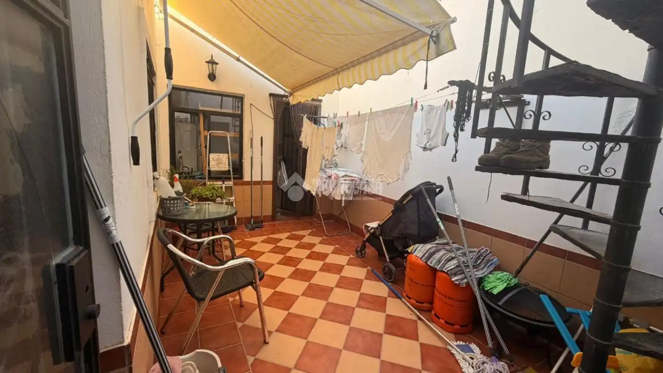 Wohnung zum Verkauf in Osuna mit Heizung, Terrasse und Balkon