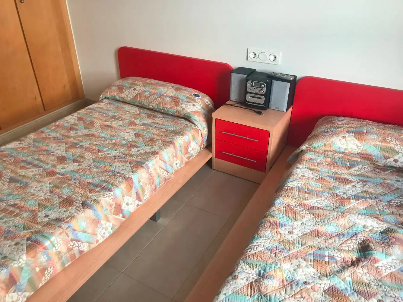 Habitación de Apartamento de alquiler en Puçol con Aire acondicionado, Calefacción y Terraza